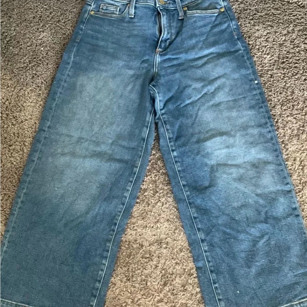 Universal Thread Wide-Leg Blue Jeans